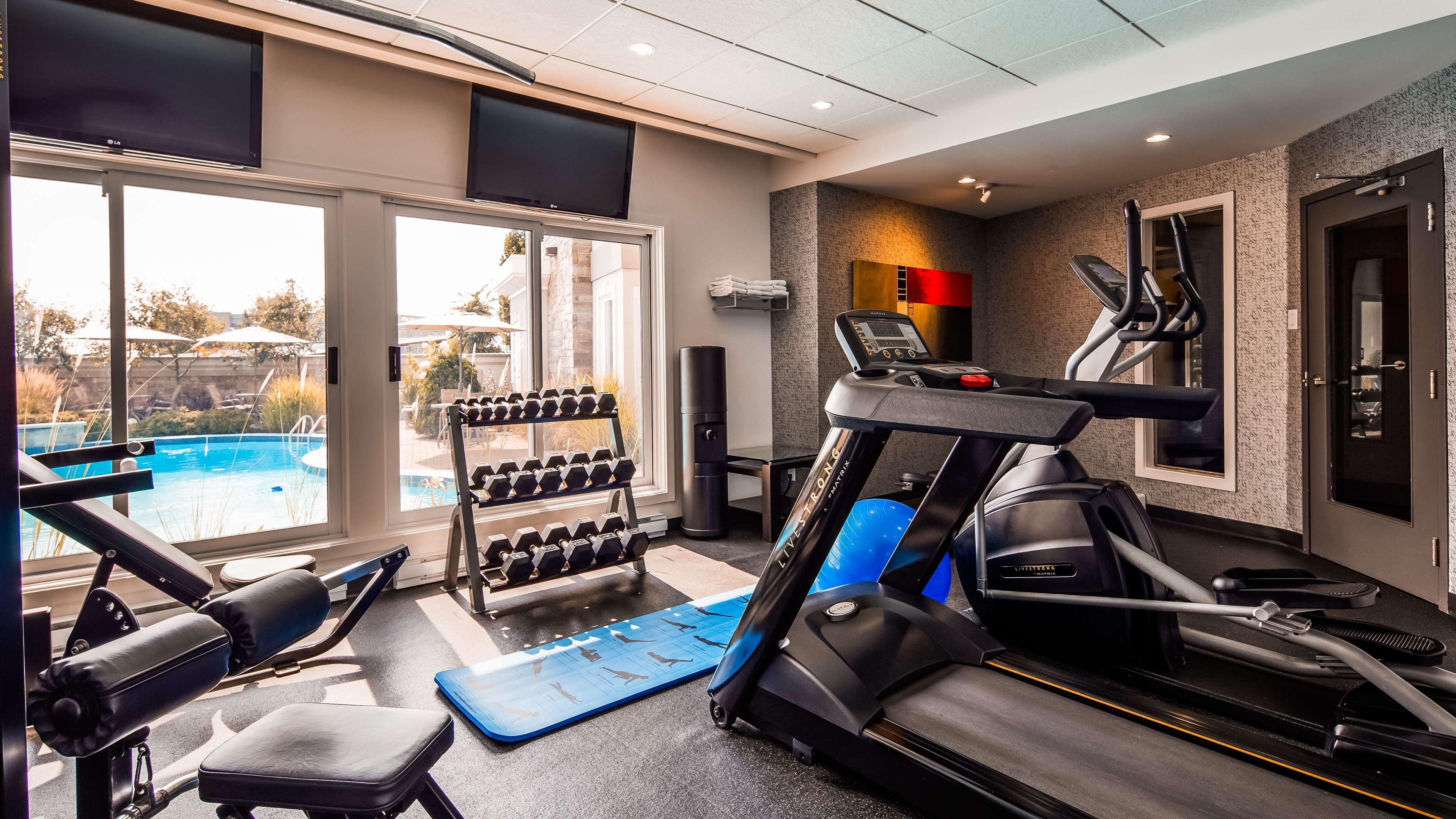 Western Premier Aristocrate Hotel 4*
