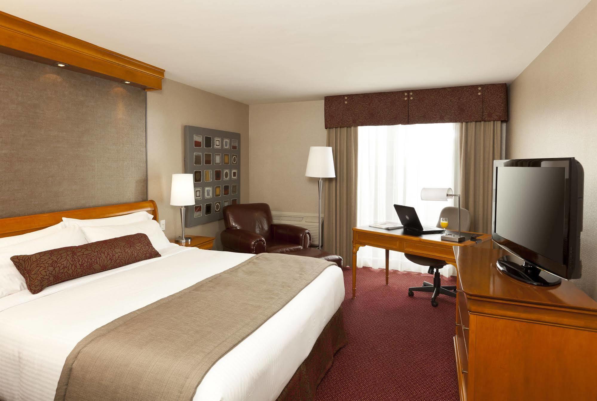 Hotel Western Premier Aristocrate 4*